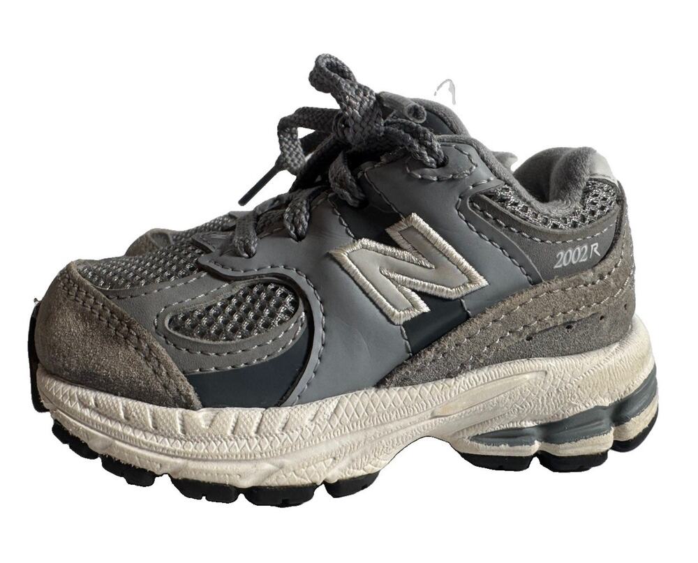 New Balance 2002R Gray Sneakers Shoes US 5 Suede Mesh Running Lifestyle